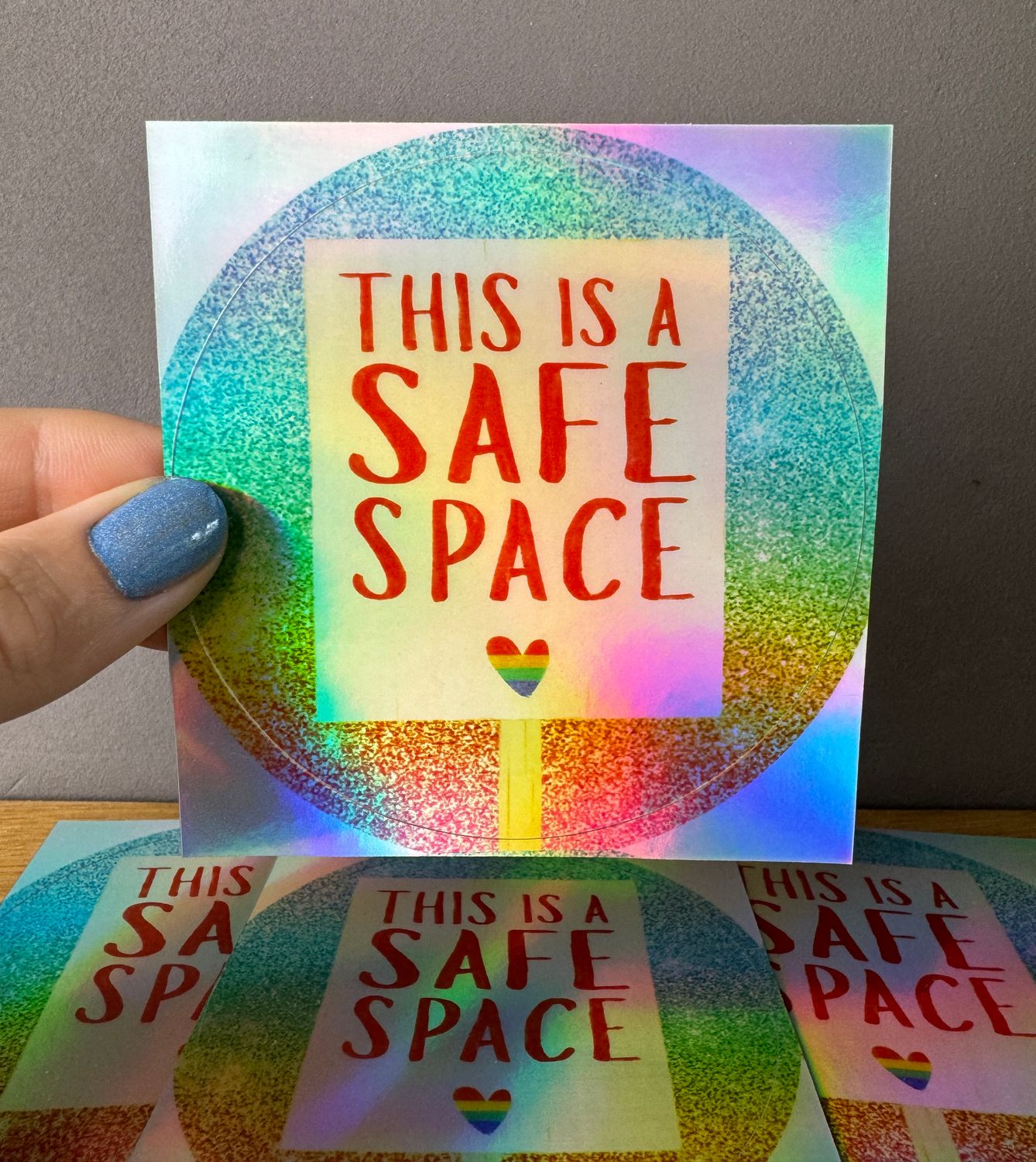 Safe Space - Holografischer Sticker