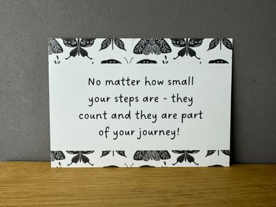 Small steps count - Postkarte Small steps count - Postkarte