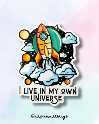 I live in my own universe - Holografischer Sticker Rakete đ I live in my own universe - Holografischer Sticker Rakete đ