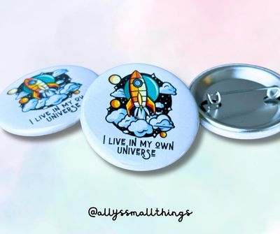 I live in my own universe - 37 mm Button Rakete 🚀 Weltall, Neurodivergent, ADHS I live in my own universe - 37 mm Button Rakete 🚀 Weltall, Neurodivergent, ADHS