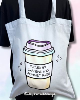 Caffeine &amp; Feminist Rage - Beutel, Tasche Fairtrade, Kaffeebecher, Pastell, Kaffee