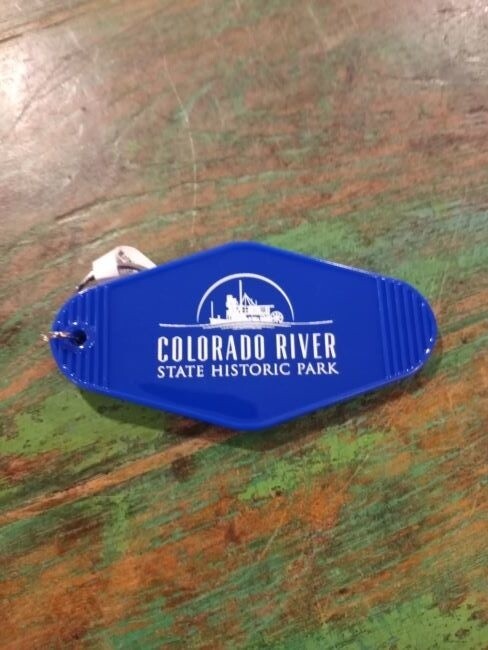 Colorado River SHP Royal Blue Motel Key Chain