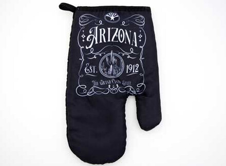 AZ Vintage Label Hot Mitt