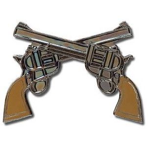 Crossed Revolvers Lapel Pin