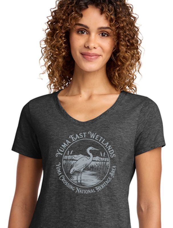 YEW Egret &amp; Mountains V-neck T-shirt