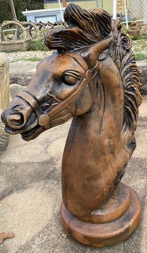 Horse "Large Horse Bust" CC