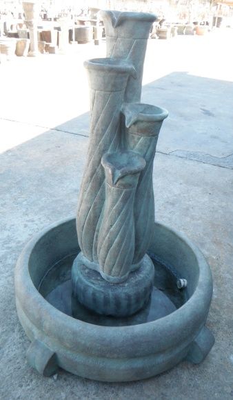 4 Pitcher Socalo Fountain