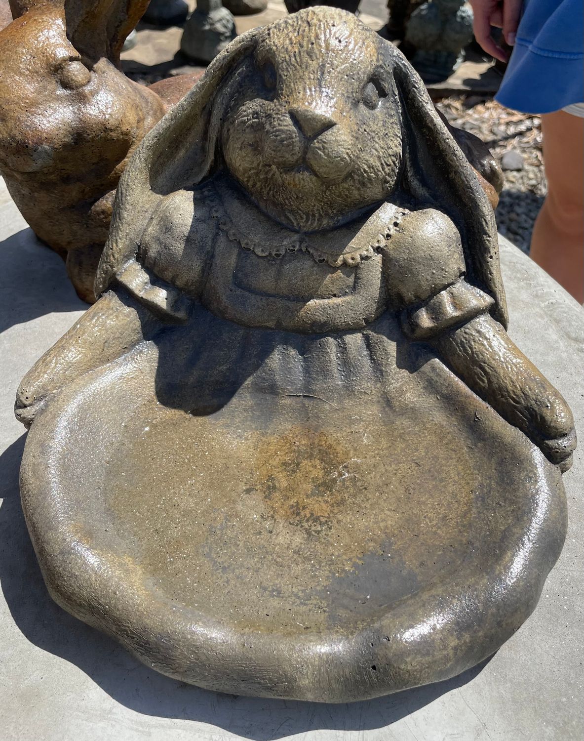 Rabbit Bird Feeder (Dress is Bowl)