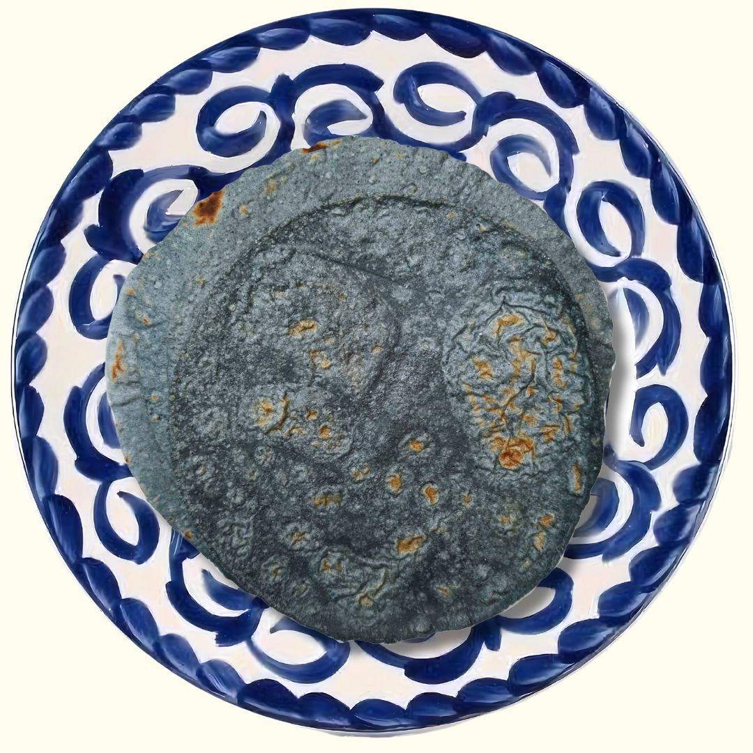 Docena de tortillas de maíz azul