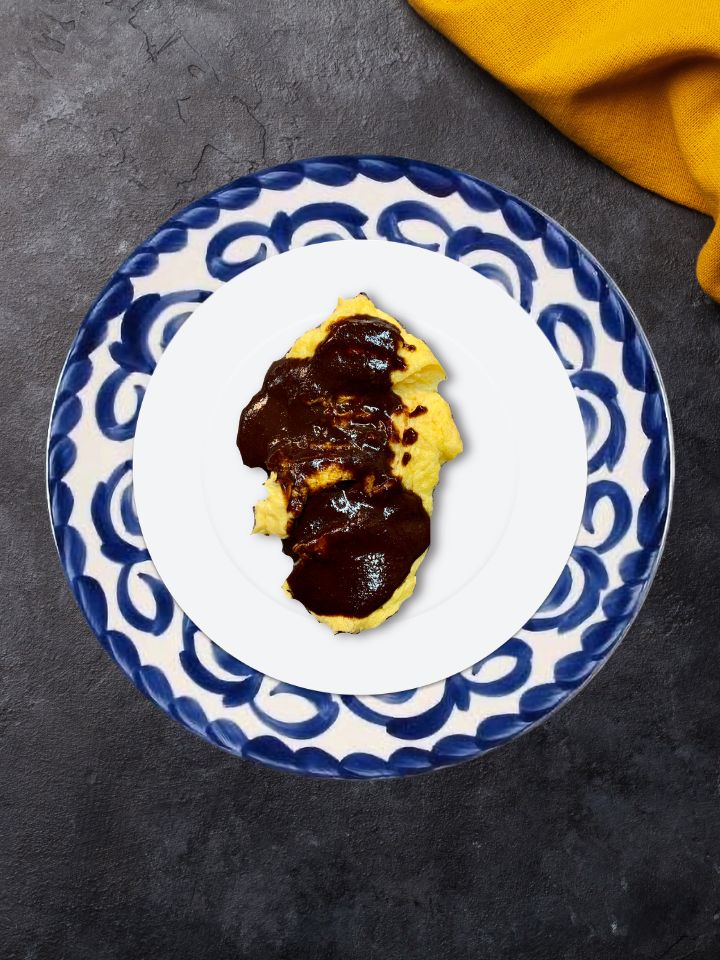 Huevos con mole
