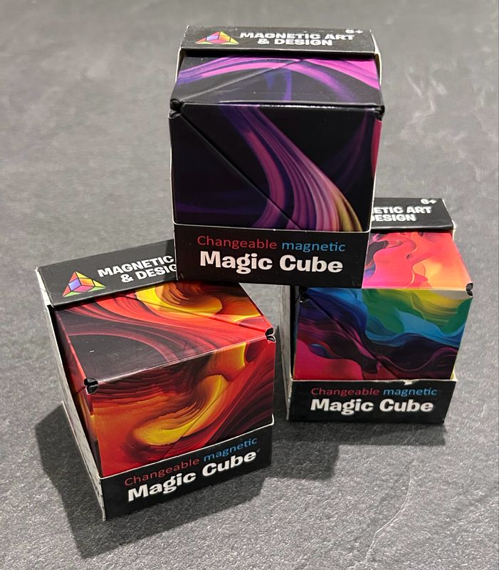 3 x Magic Infinity Cube