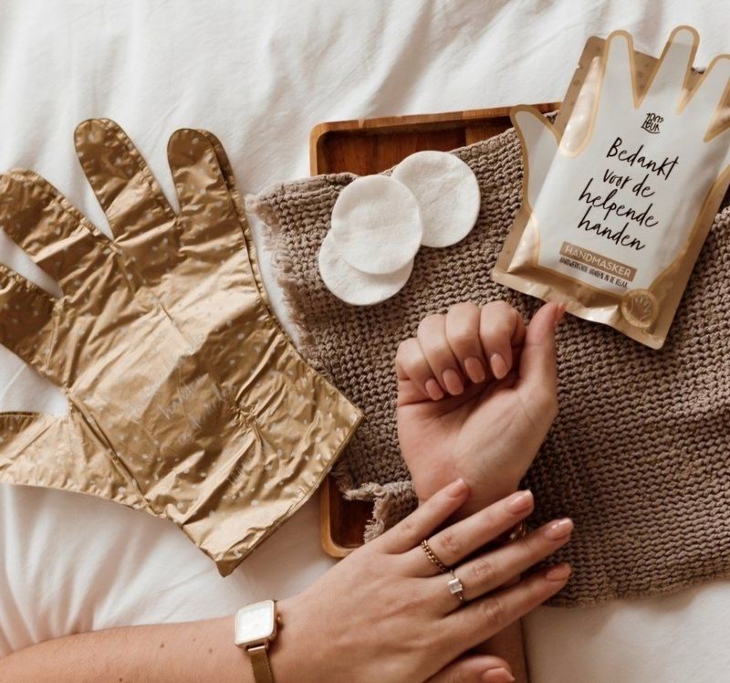 100%Leuk Handmasker
