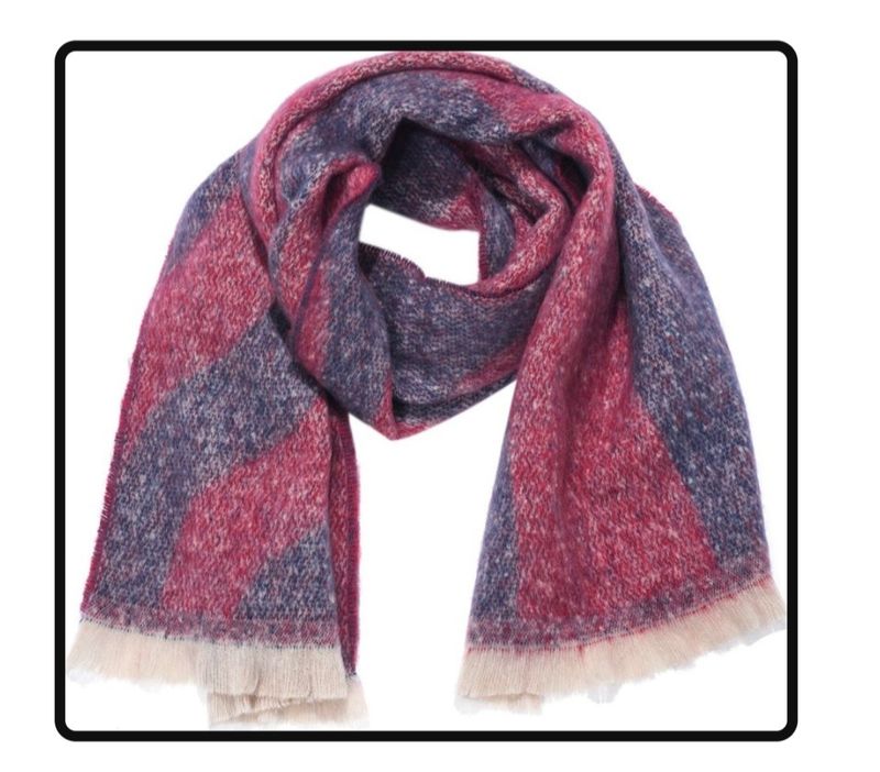 Soft Winter Scarf – Warm, Zacht, Gevlamd Motief (€13,95, 180x45 cm) 🧣