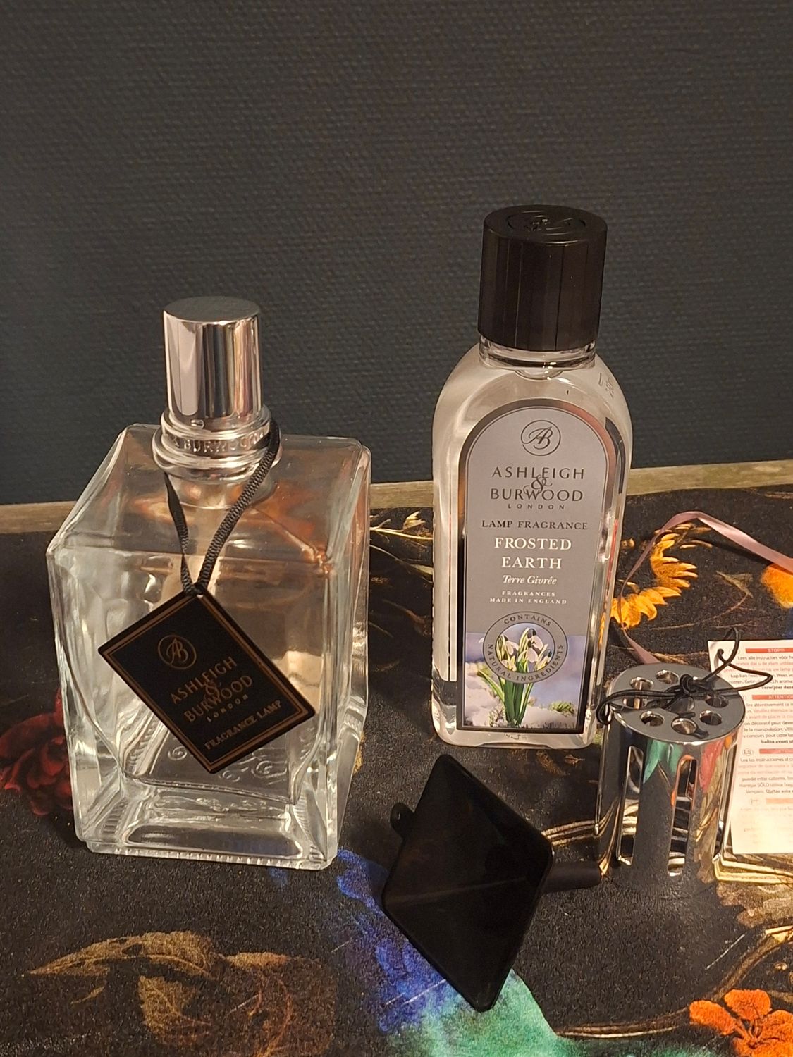 Ashleigh &amp; Burwood Starterset – Elegante Glazen Geurlamp + 250 ml Frosted Earth