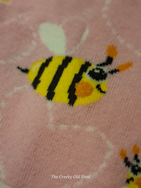 🐝 Blije Sokken – Bee Happy!
