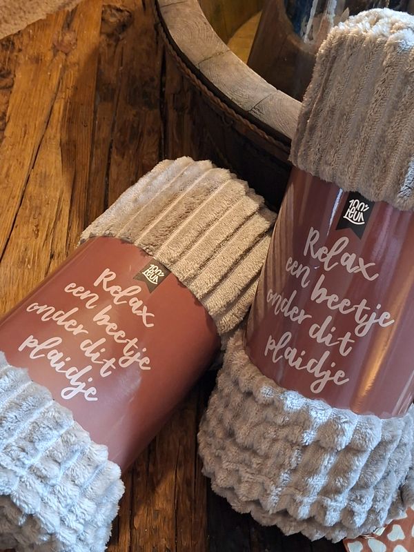 🛋️ 100%LEUK Woonplaid – Relax een beetje onder dit plaidje
