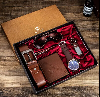 Business Sophisticated Men Fashion Watch Gifts Set