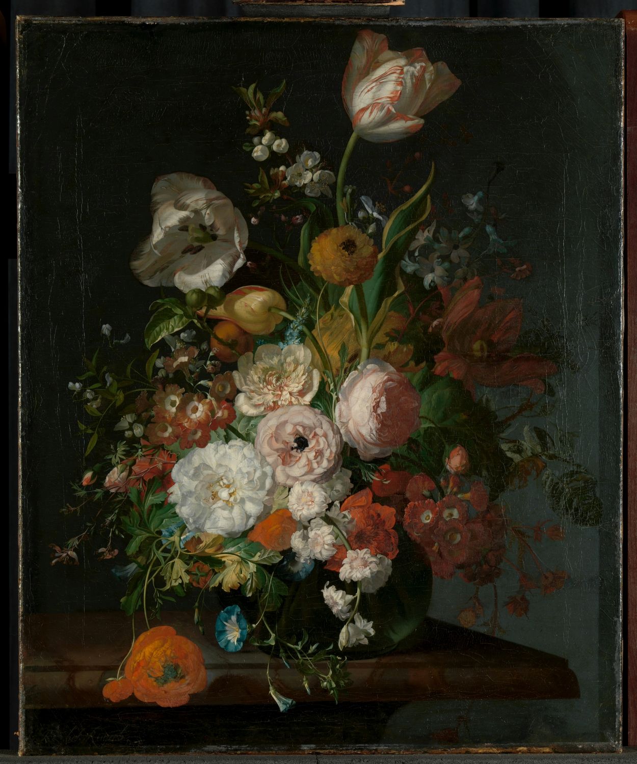 Stilleven met bloemen in een glazen vaas