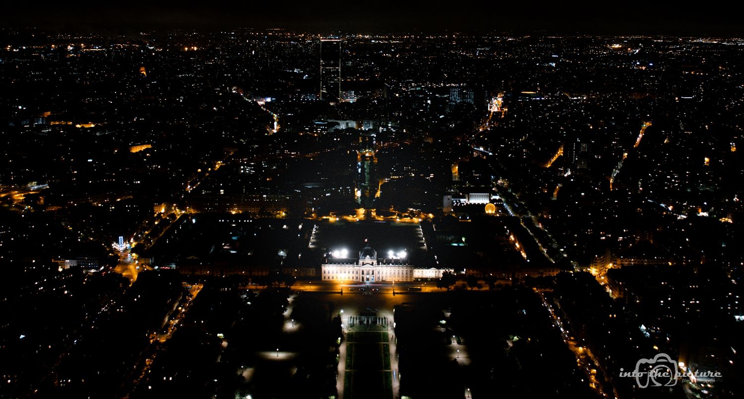Uitzicht over Parijs vanaf de Eiffeltoren