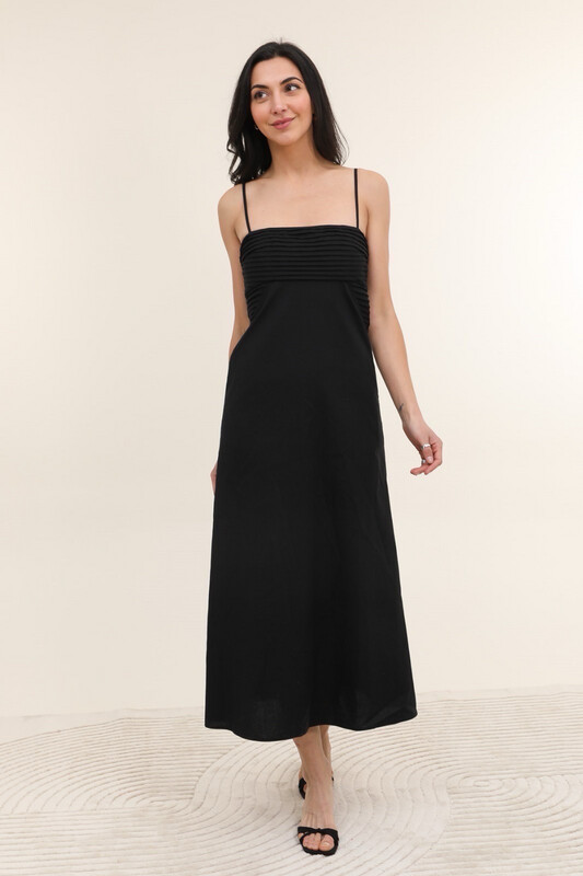 Dolce Vita Dress with Pockets in Black