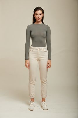 Toxik Boyfriend Jeans In Beige