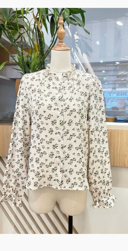 The Alexandra Ditsy Print Blouse In Khaki