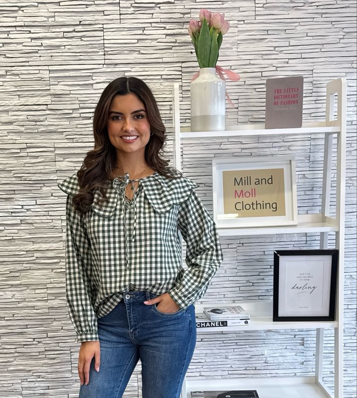 The Jane Checked Collar Blouse In Bottle Green