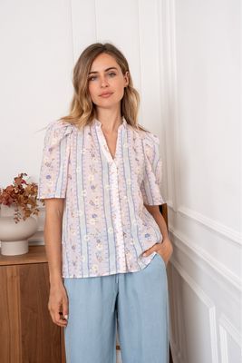 The Evie Ditsy Print Embroidered Blouse In Blue/ Lilac