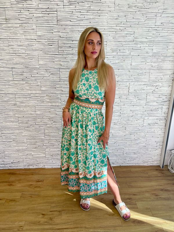 The Roman Paisley Border Skirt In Green (Co Ord)