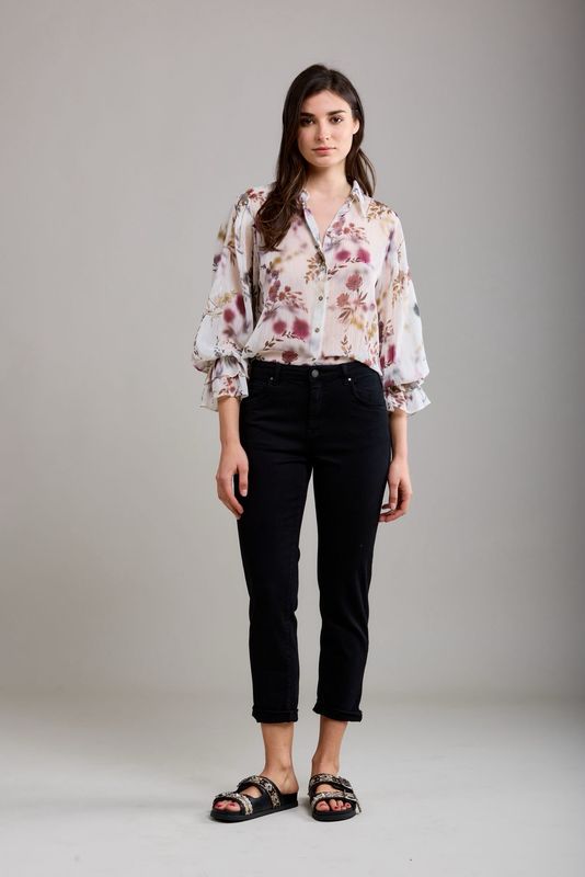 Toxik Boyfriend Jeans In Black