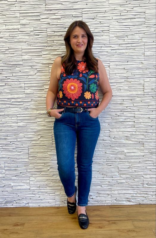 The Annabella Top In Black