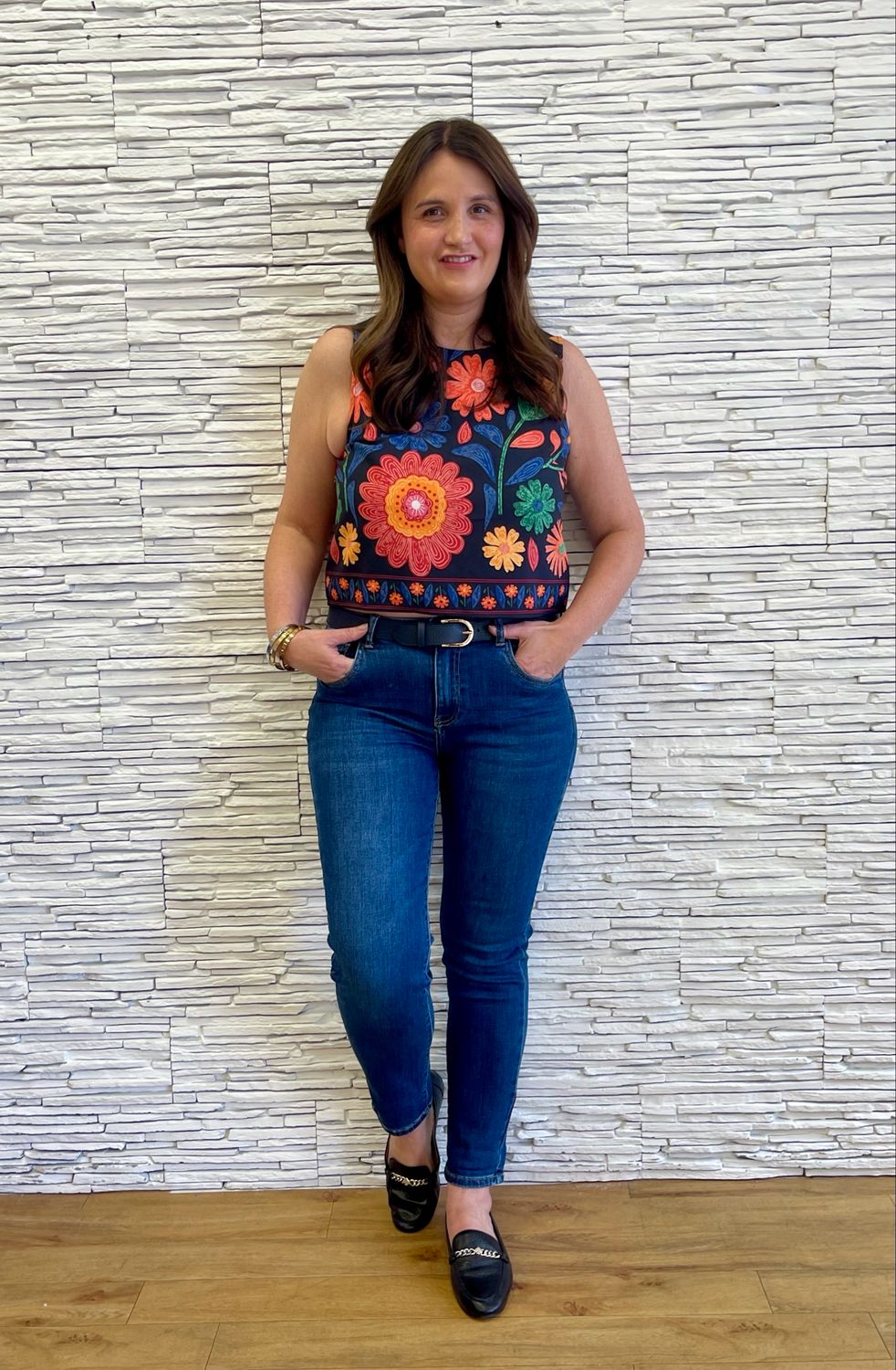 The Annabella Top In Black