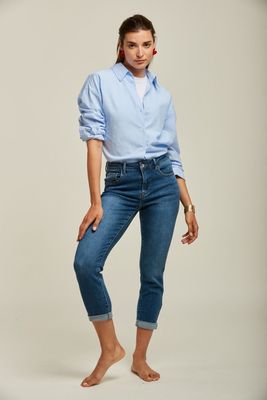 Toxik Boyfriend Jeans In Mid Wash Denim