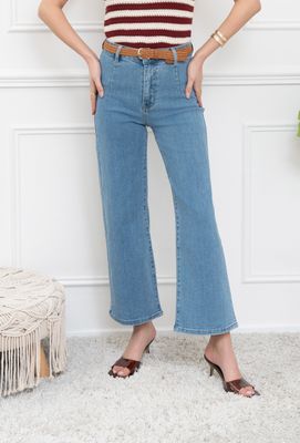Rose Wide Leg  Crop Jeans In Light Wash