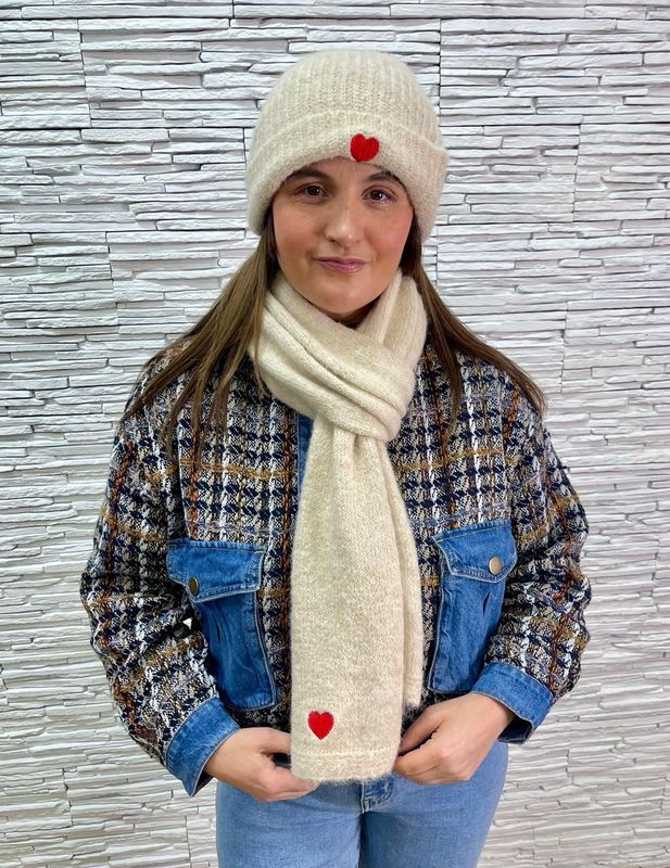The Scarf &amp; Hat Love Heart Set In Cream