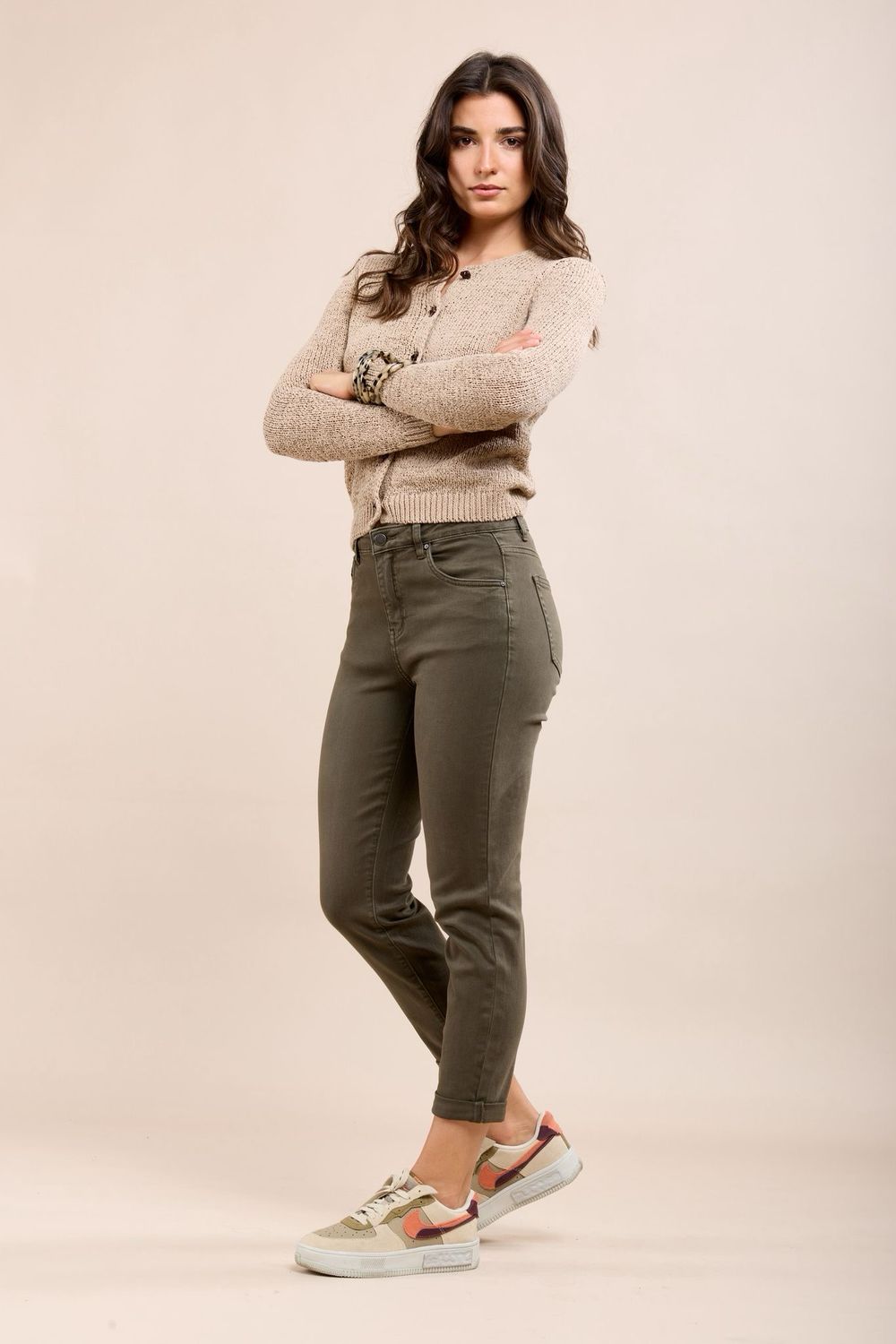 Toxik Boyfriend Jeans In Khaki