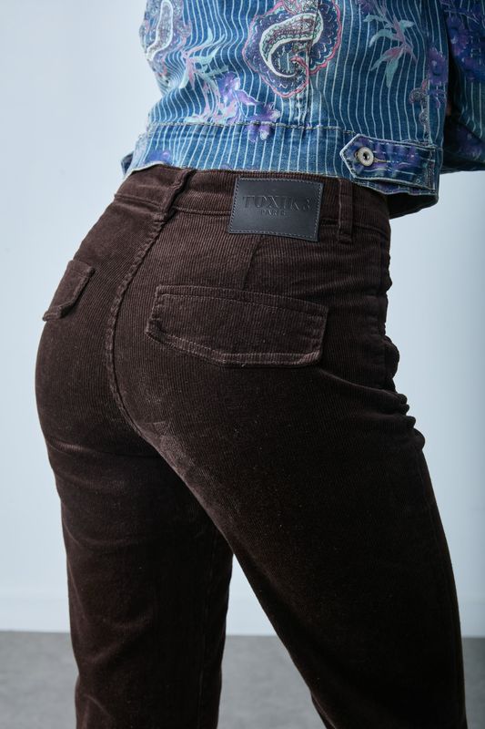 Toxik Two Pocket Flare Cord In Chocolate