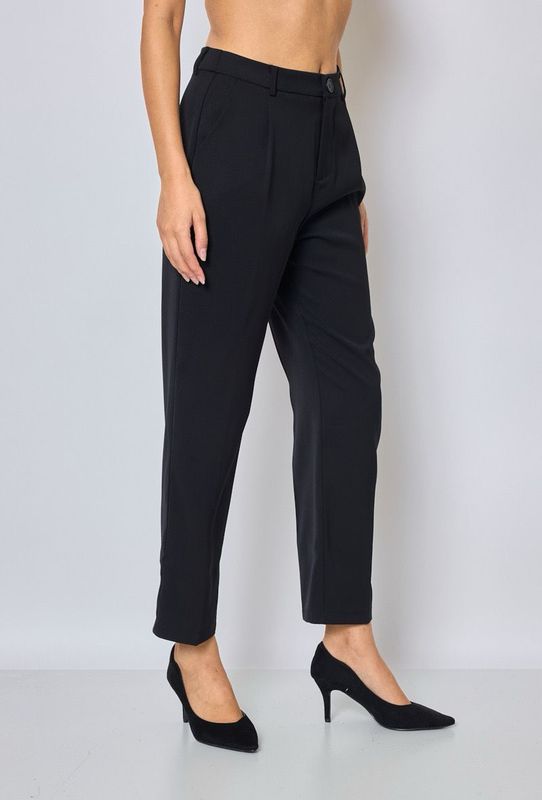 The Mia Trouser in Black