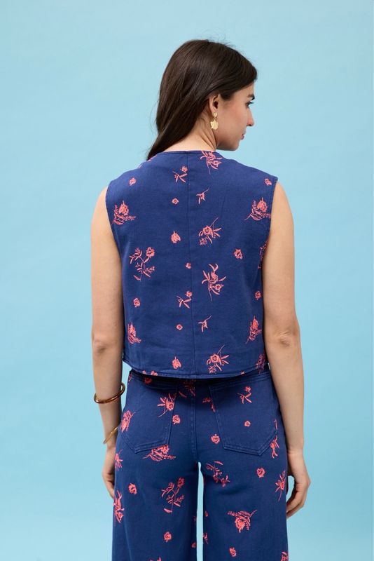 The Kai Oriental Waistcoat In Navy