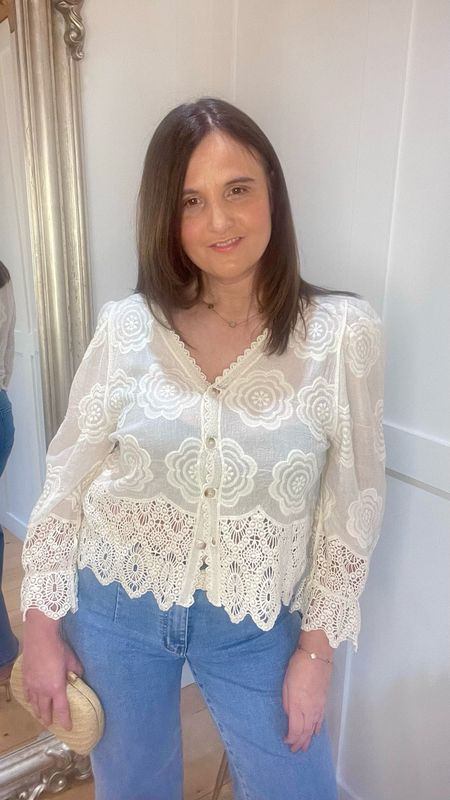 The Annabelle Broderie Anglais Blouse In Cream