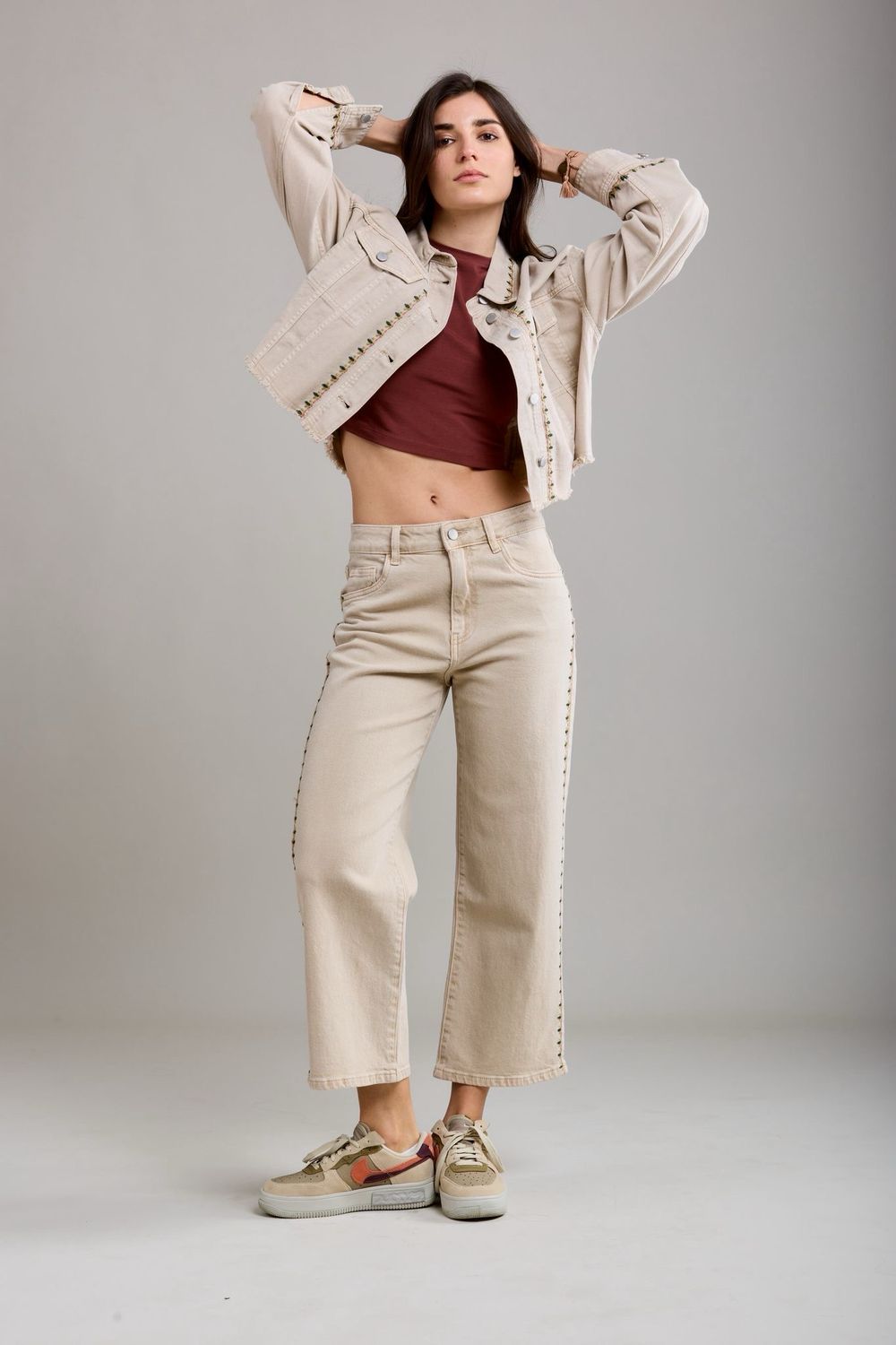 Toxik Wide Leg Crop Jeans in Beige