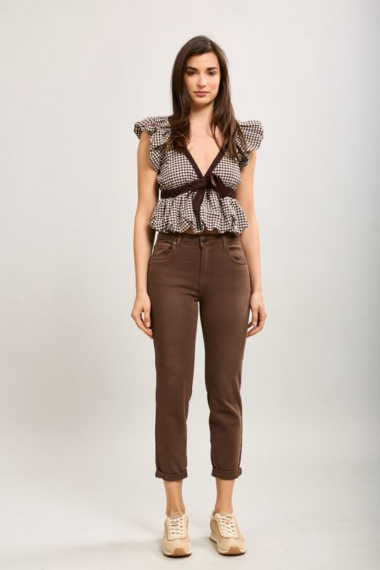 Toxik Boyfriend Jeans In Chocolate Brown