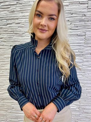 The Abigail Breton Stripe Shirt In Navy