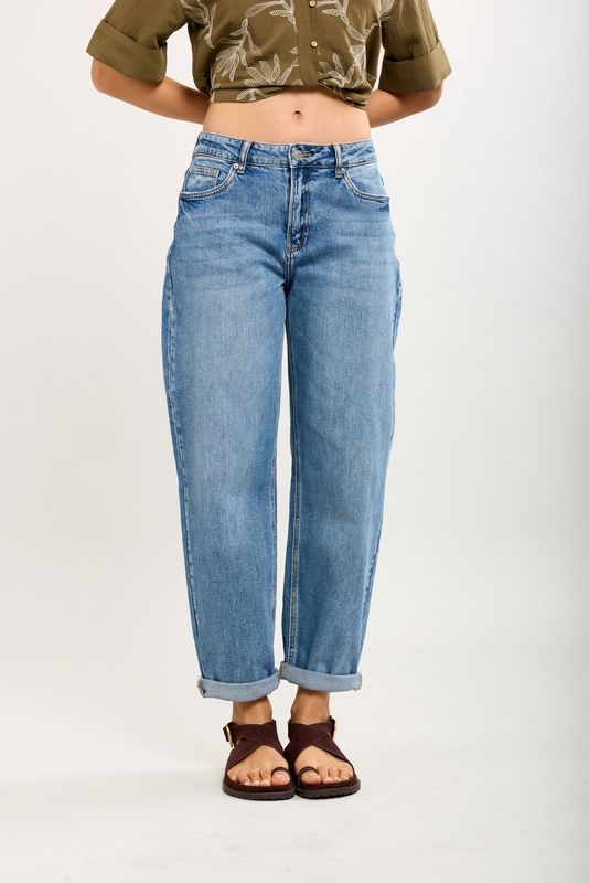 Toxik Mid Wash Barrel Jeans