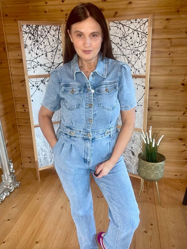 The Ashley Rose Denim Jumpsuit in Summer Light Wash