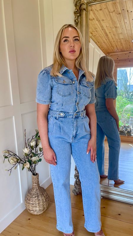 The Ashley Rose Denim Jumpsuit in Summer Light Wash