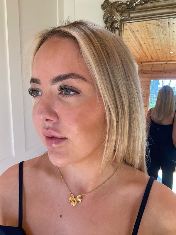 The Bow Necklace In Gold