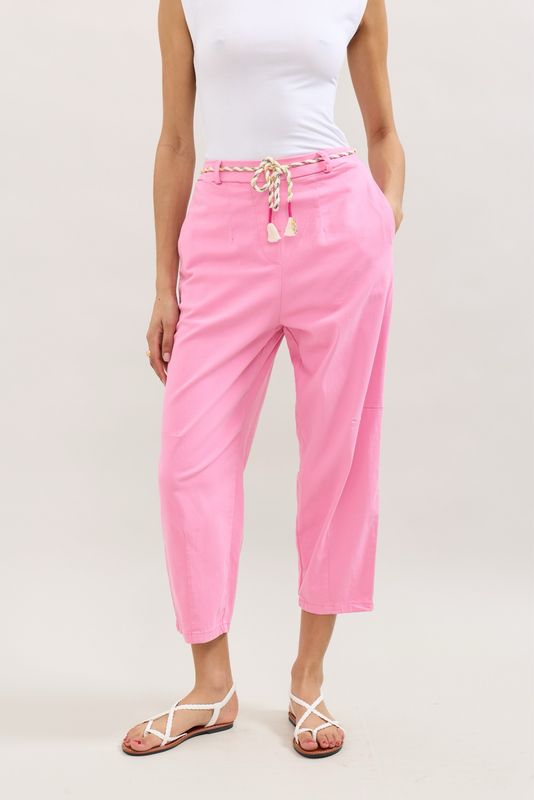 The Candice Crop Trousers In Pink