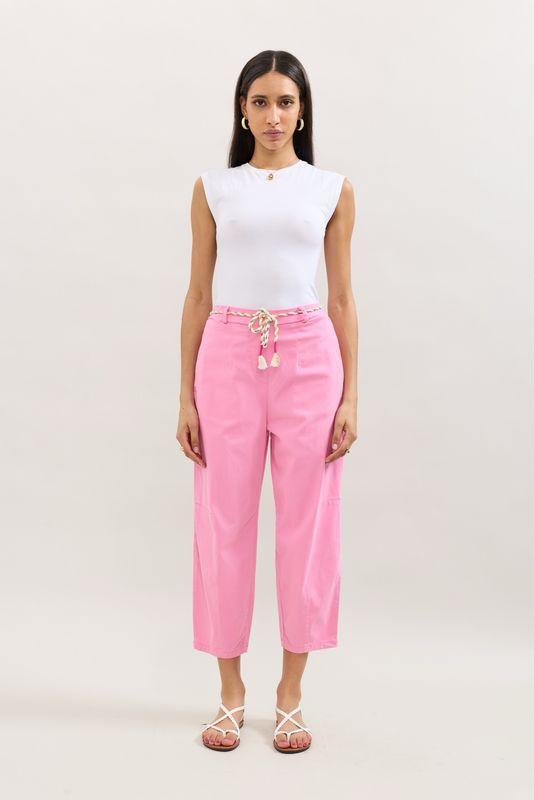 The Candice Crop Trousers In Pink