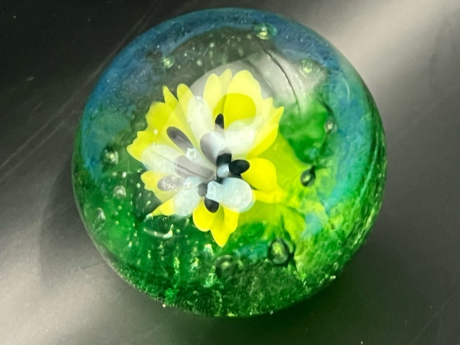 Green Implosion MiB By @413glass
